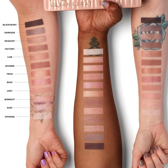 Urban Decay Naked3 Eyeshadow Palette - Picture 2 of 5